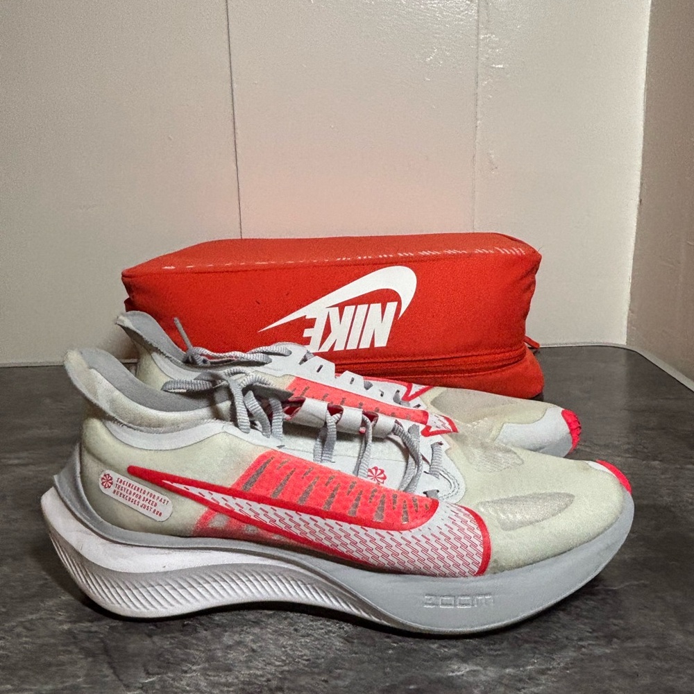 Nike Women's Athletic Shoes - Gray and Pink